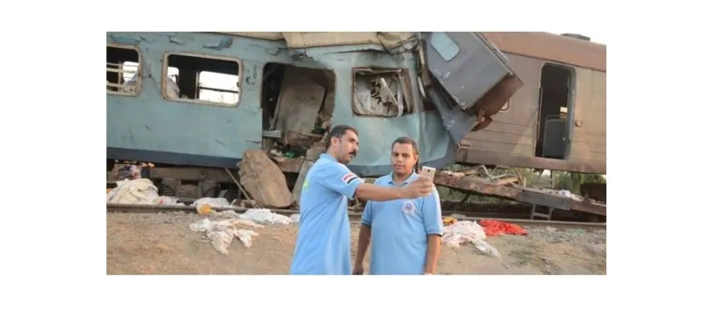 مصر تعلن عقوبة مسعفي السيلفي بحادث القطار