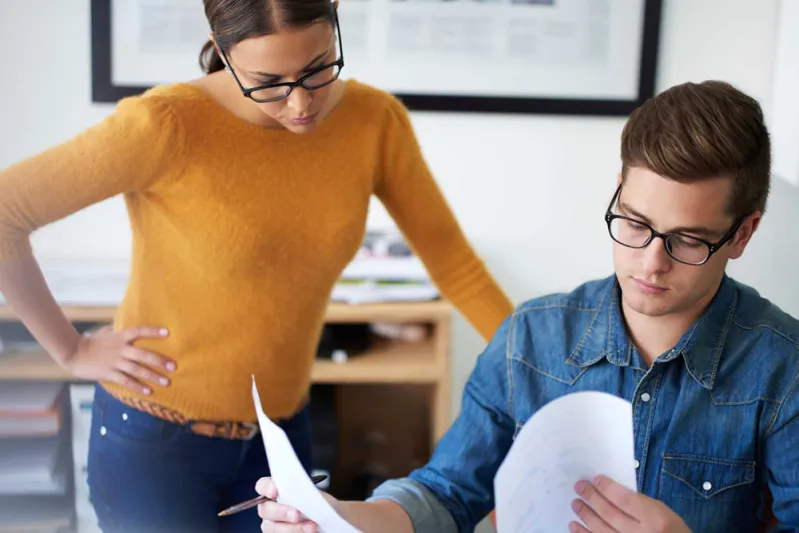 الحديث مع مستمع سيء أمراً منهكاً.. إليك الحلول