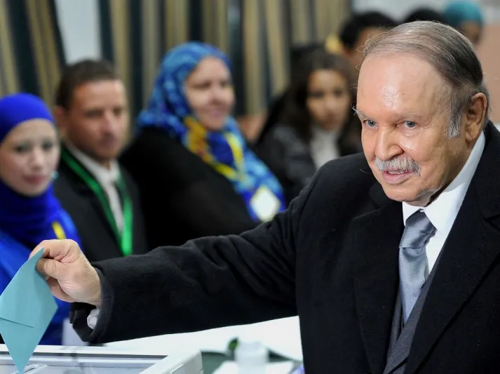 الرئيس الجزائري عبد العزيز بوتفليقة.. رجل تغلّفه الأسرار