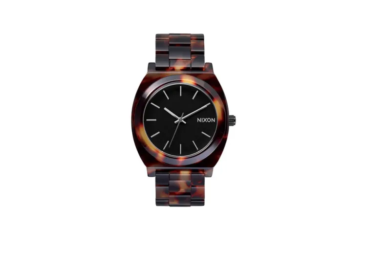 لكل رجل مميز.. هذه الساعات تليق بك 