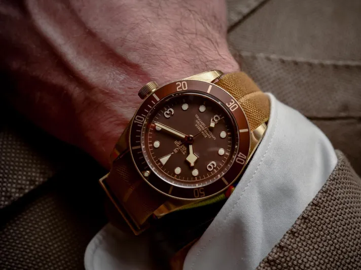 لكل رجل مميز.. هذه الساعات تليق بك 