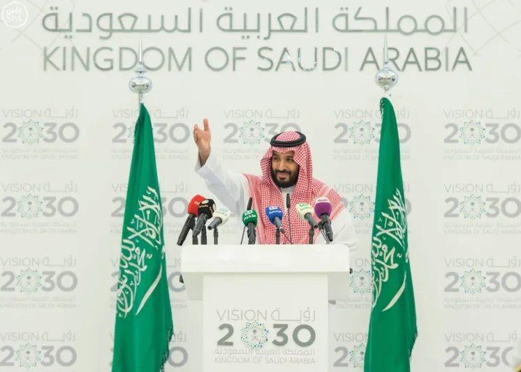 محمد بن سلمان رجل كل شيء ..رحلته من مقاعد الدراسة الى ولاية العهد 