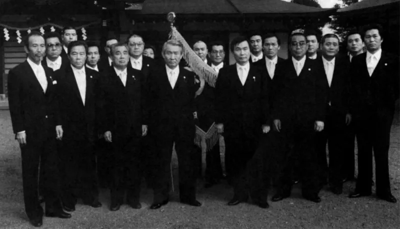 خبايا وأسرار «الياكوزا» أغنى عصابة مافيا في العالم (صور)