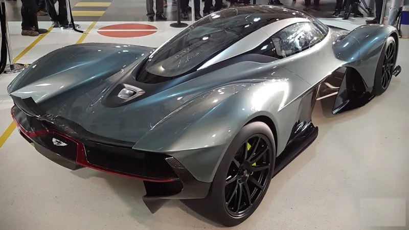 أوستن مارتن فالكيري 2018.. السيارة الأكثر ابتكاراً في العالم