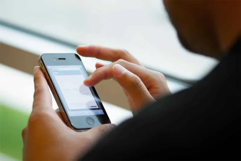 إتيكيت التعامل مع الموت على مواقع التواصل