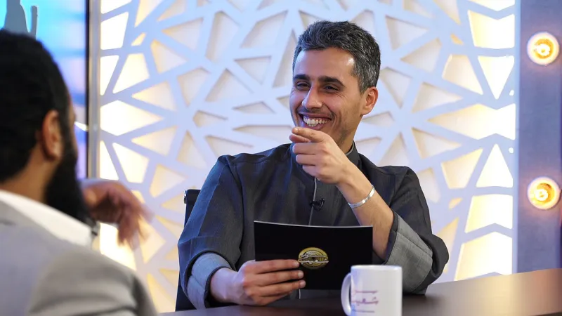 الفنان الكويتي شعيب راشد يلغي عروض مسرحية بالرياض