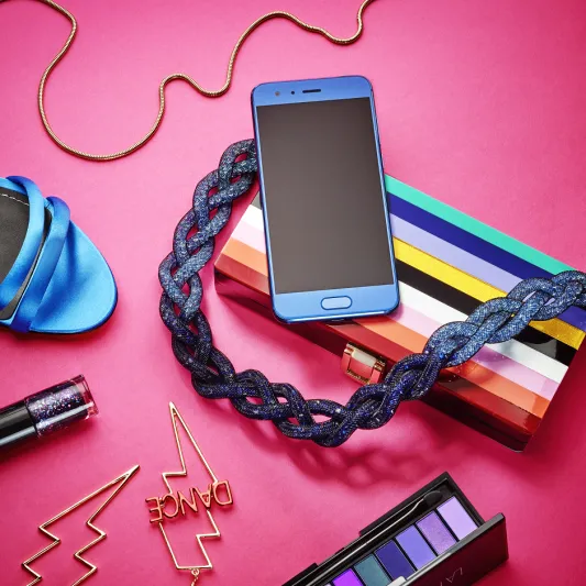 هونر تطلق هاتفها الذكي honor 9 في الإمارات مع كاميرا ثنائية العدسة بمزايا استثنائية