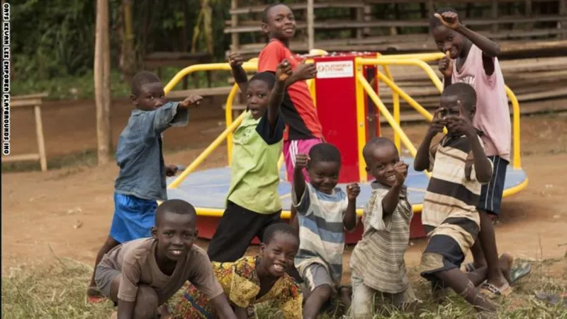 مدرسة في أحضان الطبيعه وأخرى أساتذتها من الروبوت ..شاهد أغرب مدارس العالم