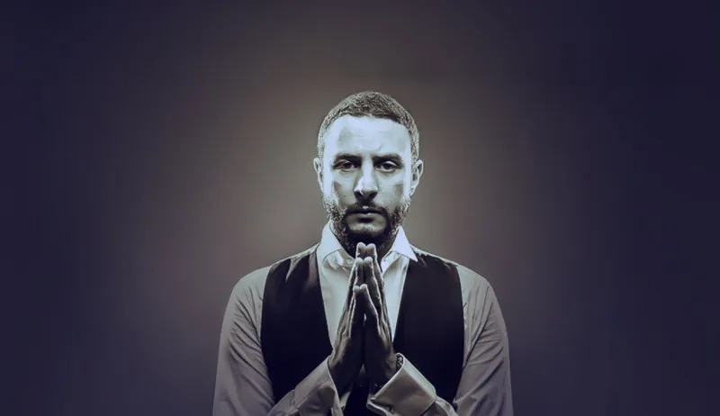 شاهد| أحمد الفيشاوي يعتذر بسبب هذا اللفظ الخارج