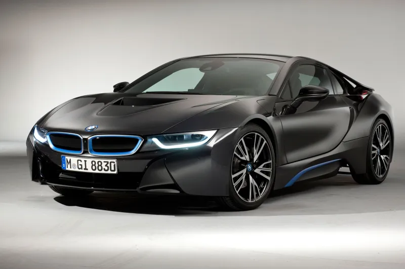 لعشاق BMW .. انتظروا نسخة قياسية من I8 في ربيع 2018 