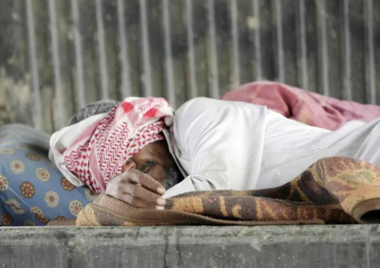 بعد انتشار الظاهرة.. لماذا يري السعوديون «#المتسولين_تشويه_لوجه_العاصمه»؟