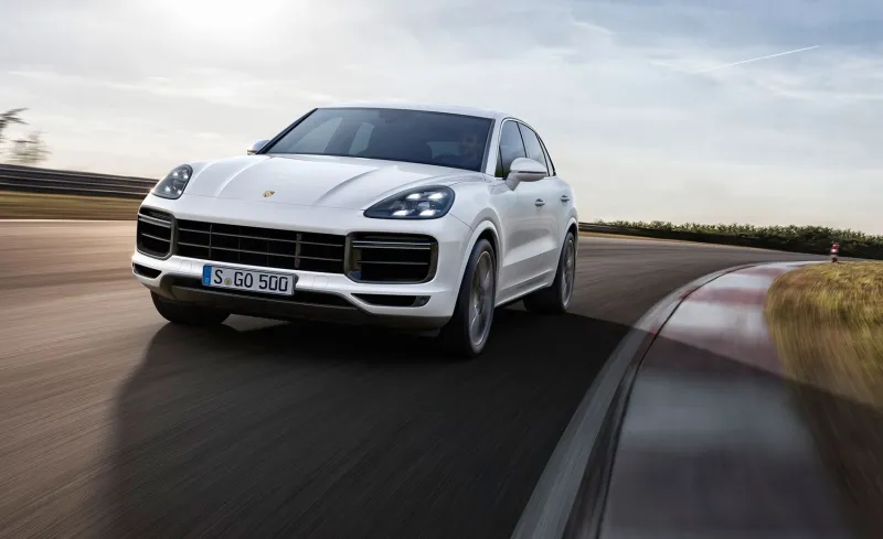 بورش كايين 2018.. متعة الأداء الرياضي بتصميم مزهل