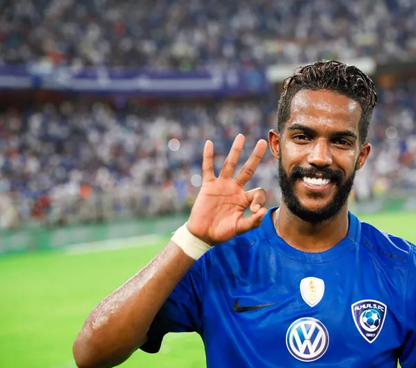 العابد يبتعد عن الملاعب فترة غير محددة