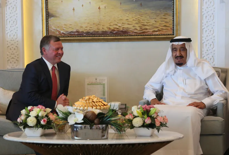 «الملك عبدالله الثاني شخصية مجلة الرجل».. انفوجراف| العلاقات الاقتصادية السعودية الأردنية