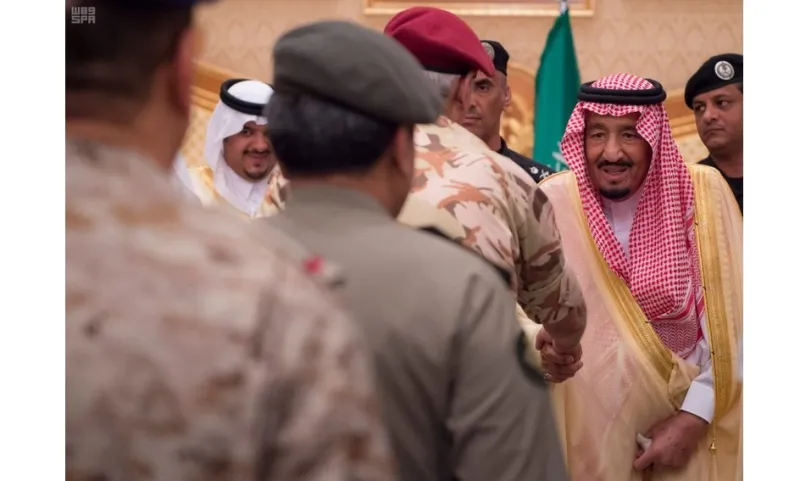 خادم الحرمين الشريفين يصل الرياض قادمًا من روسيا الاتحادية.. صور