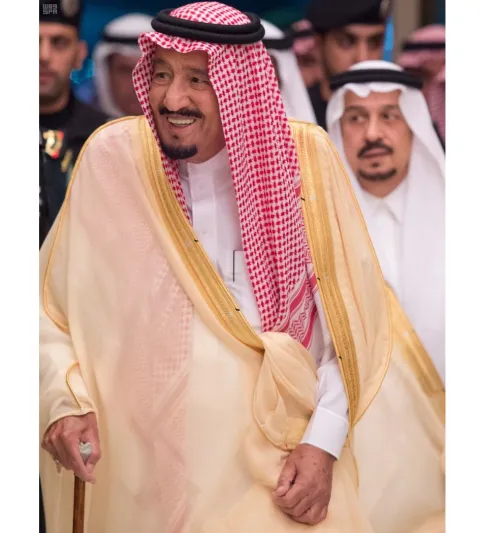 خادم الحرمين الشريفين يصل الرياض قادمًا من روسيا الاتحادية.. صور