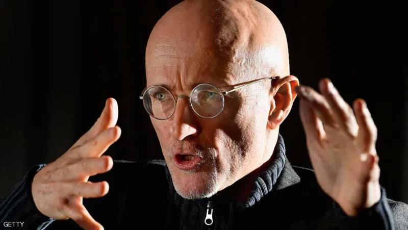 أحدث تطورات أول عملية زراعة رأس بالعالم (فيديو)