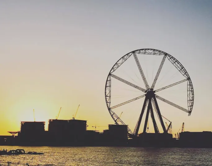 شاهد| قرب إنجاز «عين دبي» أكبر عجلة ترفيهية بالعالم