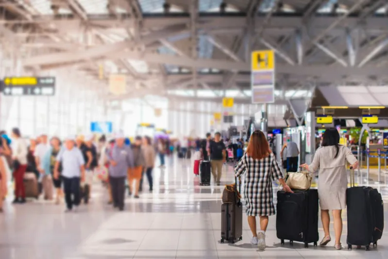 إعرف حقوقك.. إن حصلت معك هذه الأمور فالخطوط الجوية تدين لك بالمال !