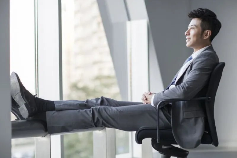 للحفاظ علي صحة عقلك بأيام العمل الشاقة.. اتبع هذه النصائح