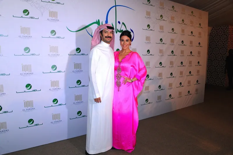 قبلة ليلى اسكندر ويعقوب الفرحان تثير غيرة مريم حسين تحريض للقبض عليهما