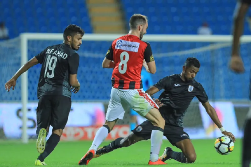 النجم المصري شيكابالا يسجل في تعادل «#الرايدٌ_الشباب» (فيديو وصور)