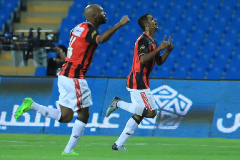 النجم المصري شيكابالا يسجل في تعادل «#الرايدٌ_الشباب» (فيديو وصور)