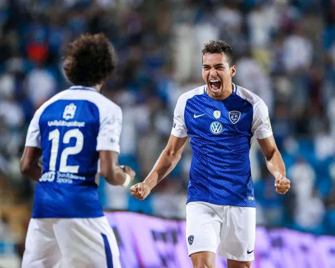 «#صباحات_الهلال».. رواد «تويتر» يتوقعون التشكيل المرتقب للقاء الباطن