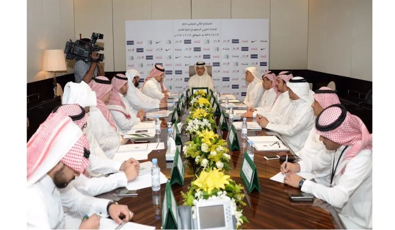 الاتحاد السعودي يمنع الأندية من استخدام لقب الملكي