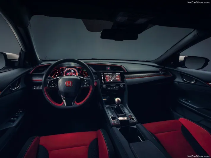 هوندا سيفيك 2018.. تضمن لك تجربة قيادة مذهلة !