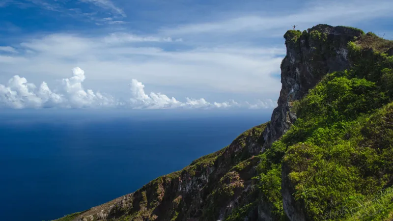 جزر الباندا تنافس بالي ولومبوك في شرق آسيا