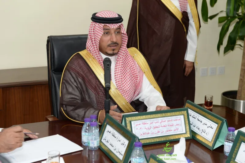 شاهد| اللحظات الأخيرة للأمير السعودي بن مقرن قبل تحطم طائرته