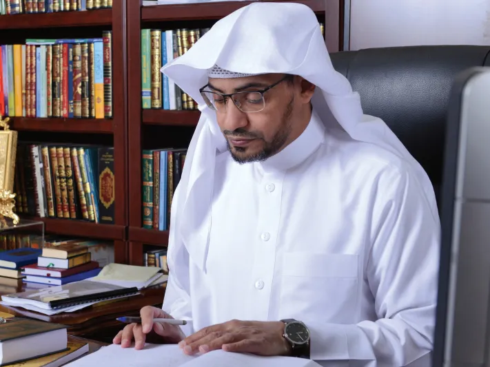 الشيخ صالح المغامسي لمجلة «الرجل»: المرأة ضحية صراع الجهلاء 