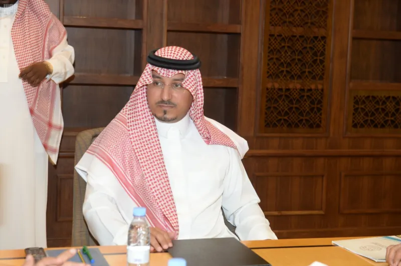 تعرَّف على طيارَيْ مروحية نائب أمير عسير ومرافقيه (صورة)