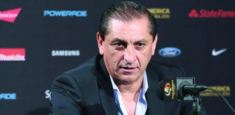 دياز يصل إلى معسكر الهلال في أبوظبى