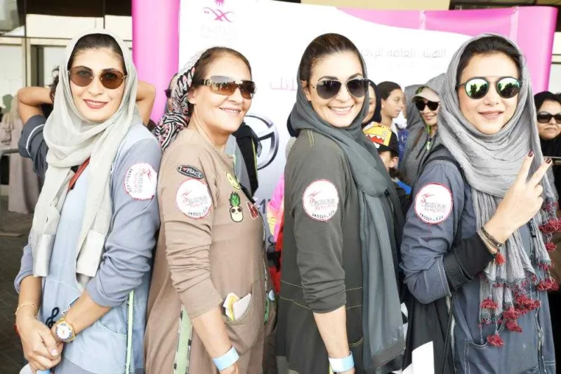 شاهد|سعوديات لأول مرة في مباراة كرة سلة بملعب الجوهرة