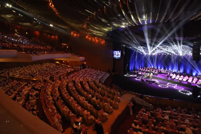  لماذا أنهى فنان العرب حفلته بالرياض مبكراً؟