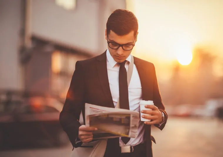 انفوجراف| قبل الوقوع في الفخ.. 7 نصائح لاكتشاف الأخبار المزيفة قبل الترويج لها