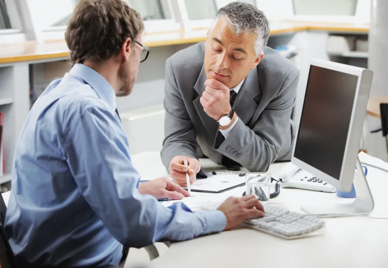 إنفوجراف| إستراتيجيتك لتكون موظفاً ناضجاَ