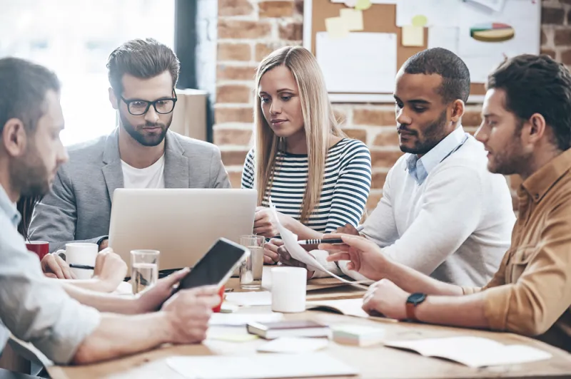 إنفوجراف| إستراتيجيتك لتكون موظفاً ناضجاَ