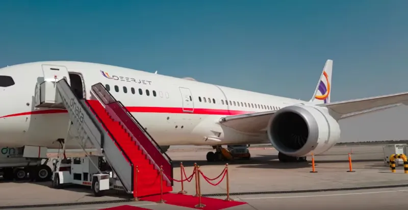  شاهد| «بوينج 787 دريملاينر» الطائرة الخاصة الوحيدة في العالم 