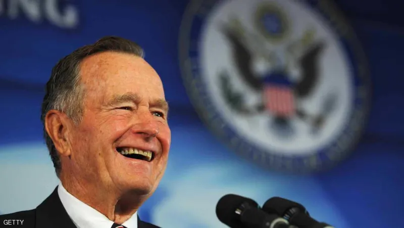 بوش الأب يسجل رقماً قياسياً في تاريخ أميركا