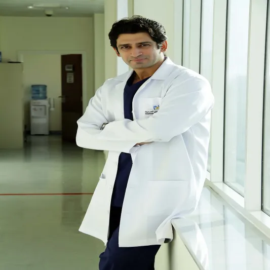 النحت أو الجراحة.. أيهما أفضل لمعالجة البدانة؟ روهيت كومار يجيب في حوار لـ«مجلة الرجل»