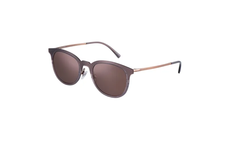 باقة مميزة من نظارات Burberry لخريف وشتاء 2017-2018