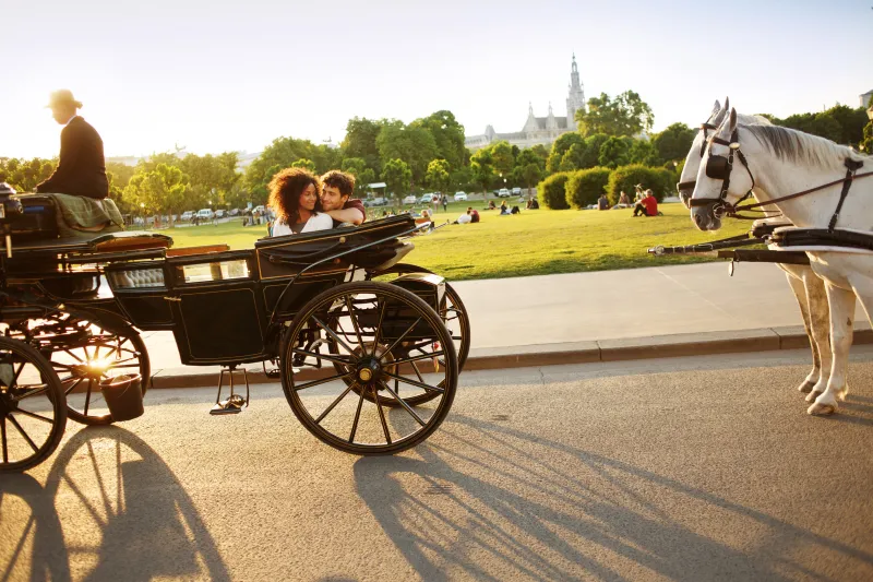 365 يوماً من مسابقة الحب