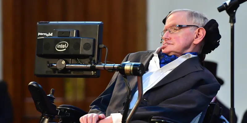 إنفوجراف| تعرف على أذكى 10 أشخاص في التاريخ 