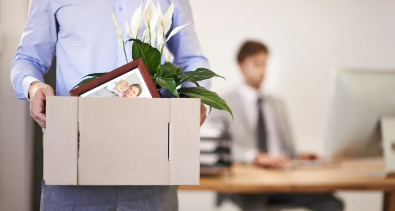 انفوجراف| 10 علامات تعني أن مديرك يريدك أن تستقيل