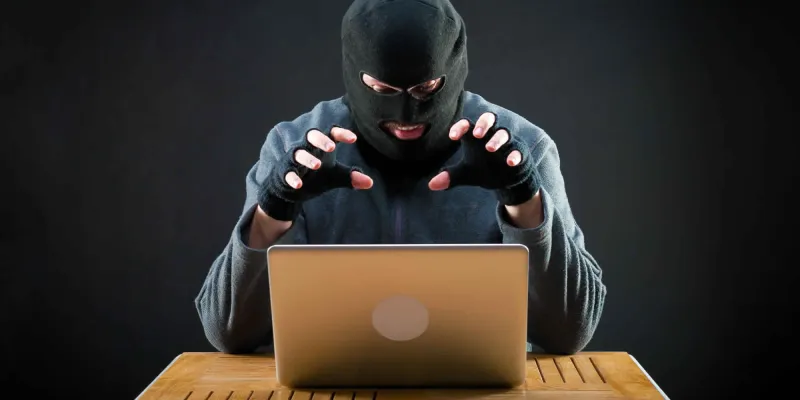 النيابة العامة 500 ألف غرامة لمرتكبي  الجرائم المعلوماتية