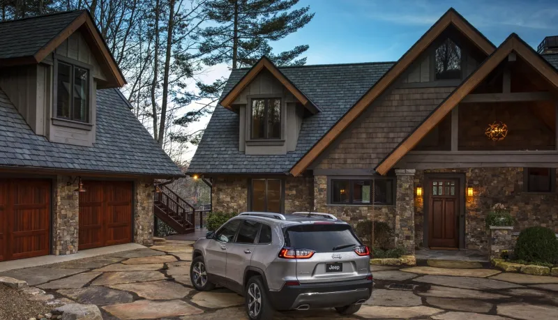 شاهد| جيب شيروكي 2019 تظهر بشكلها الجديد كلياً