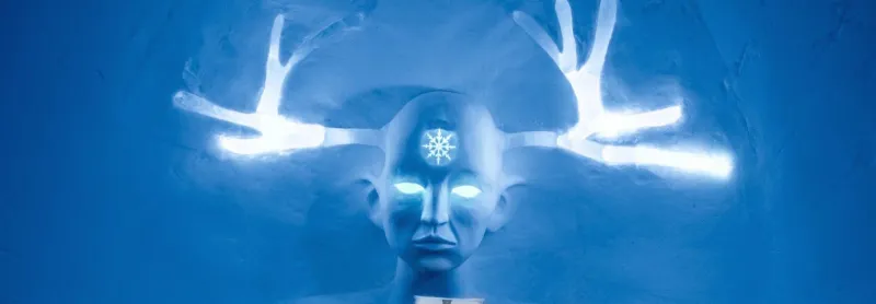 يتضمن 35 جناحًا فاخرًا.. شاهد أفخم قصر جليدي في العالم